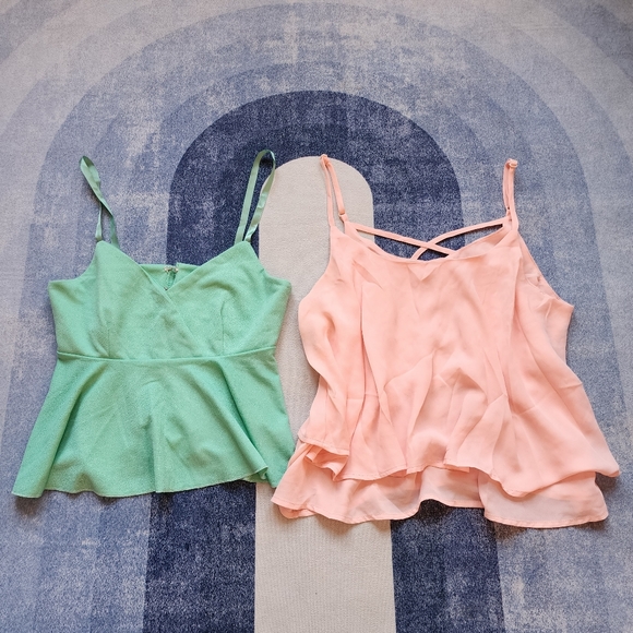 Spring Colors flowy cami bundle - Picture 1 of 4